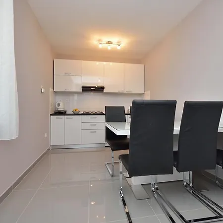 Appartement Nikolina *
