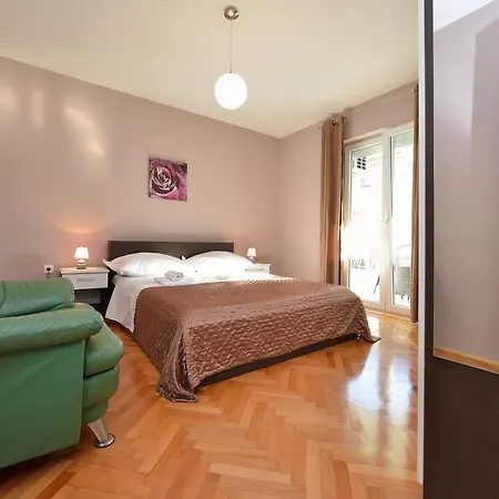 Apartment Nikolina